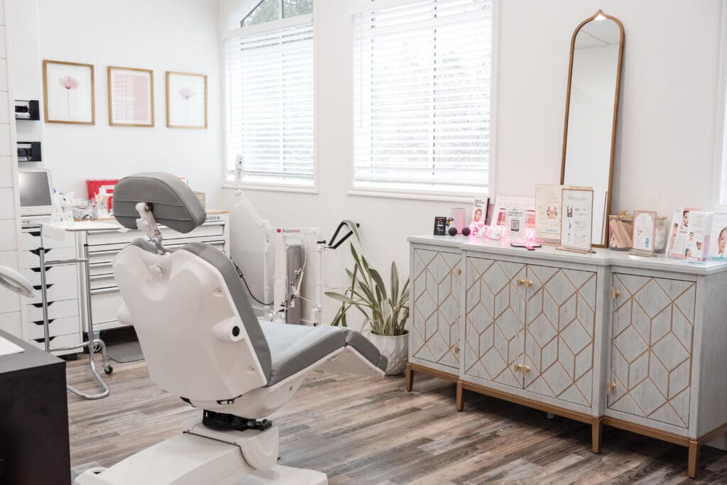 Aesthetic office chair. clean and modern office space 
